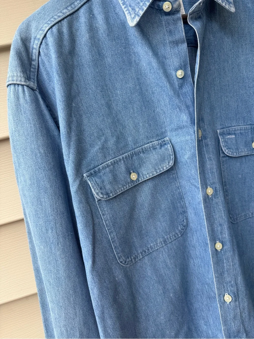 Vintage Banana Republic Denim Shirt Men’s L Made in USA 100% Cotton